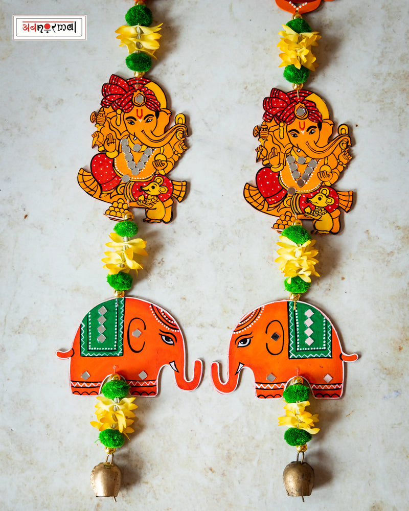 Vakratunda Latkan - Pair