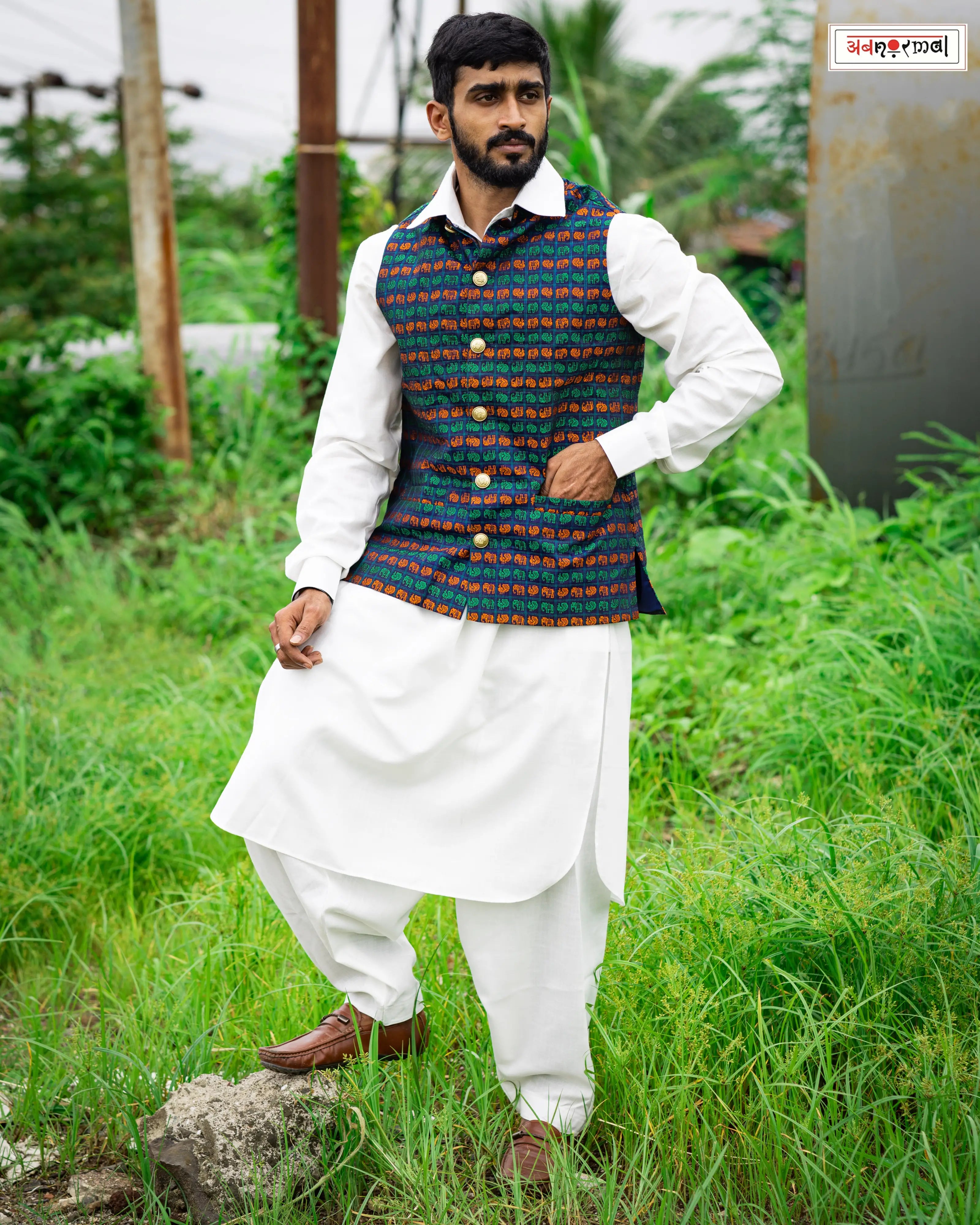 AANE - NAVILU - NEHRU JACKETS IN KHUN