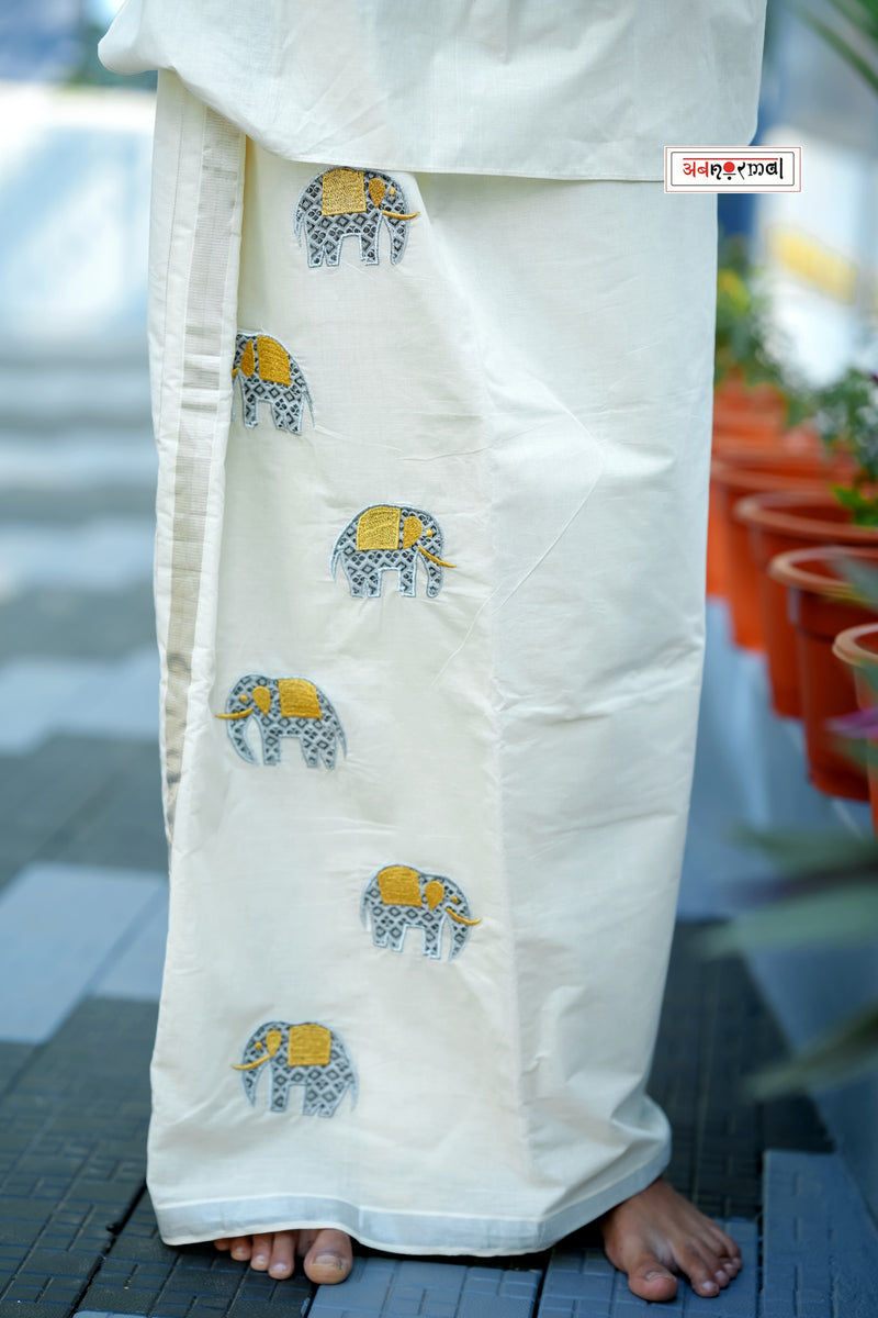 ANAHITA KASAVU DHOTI - SILVER KARA